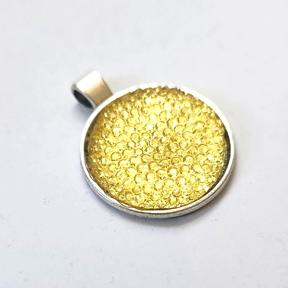 Elegant Silver and Gold Pendant - Picture 3 of 5